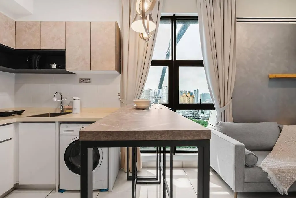 Arte Mont Kiara-2Bedroom-Netflix-4Pax Kuala Lumpur 0*,